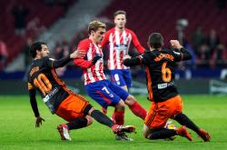 包含马来西亚足坛异军突起，国际比赛意外惊艳表现的词条