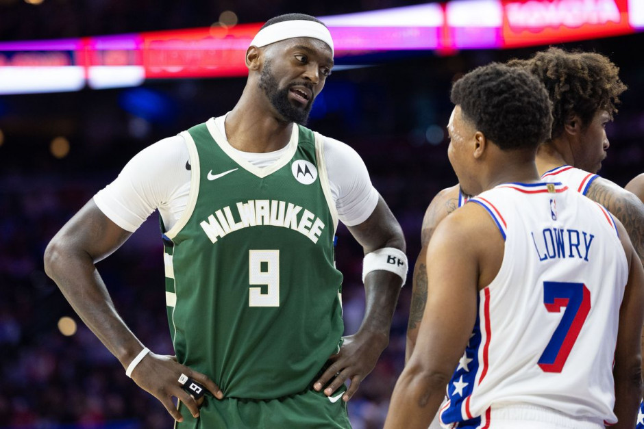 雄鹿击败黄蜂取得胜利 雄鹿击败黄蜂取得胜利