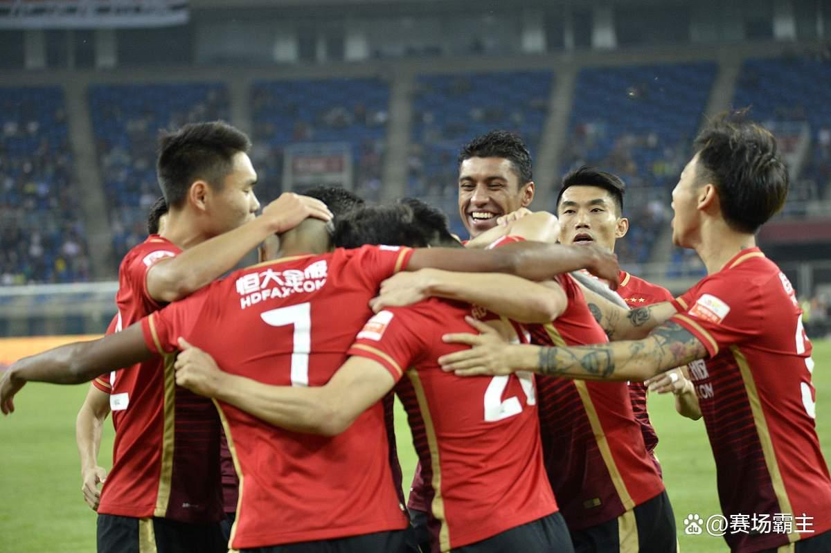 关于上港外援爆料队内矛盾，球队内部或有不和谐情况的信息