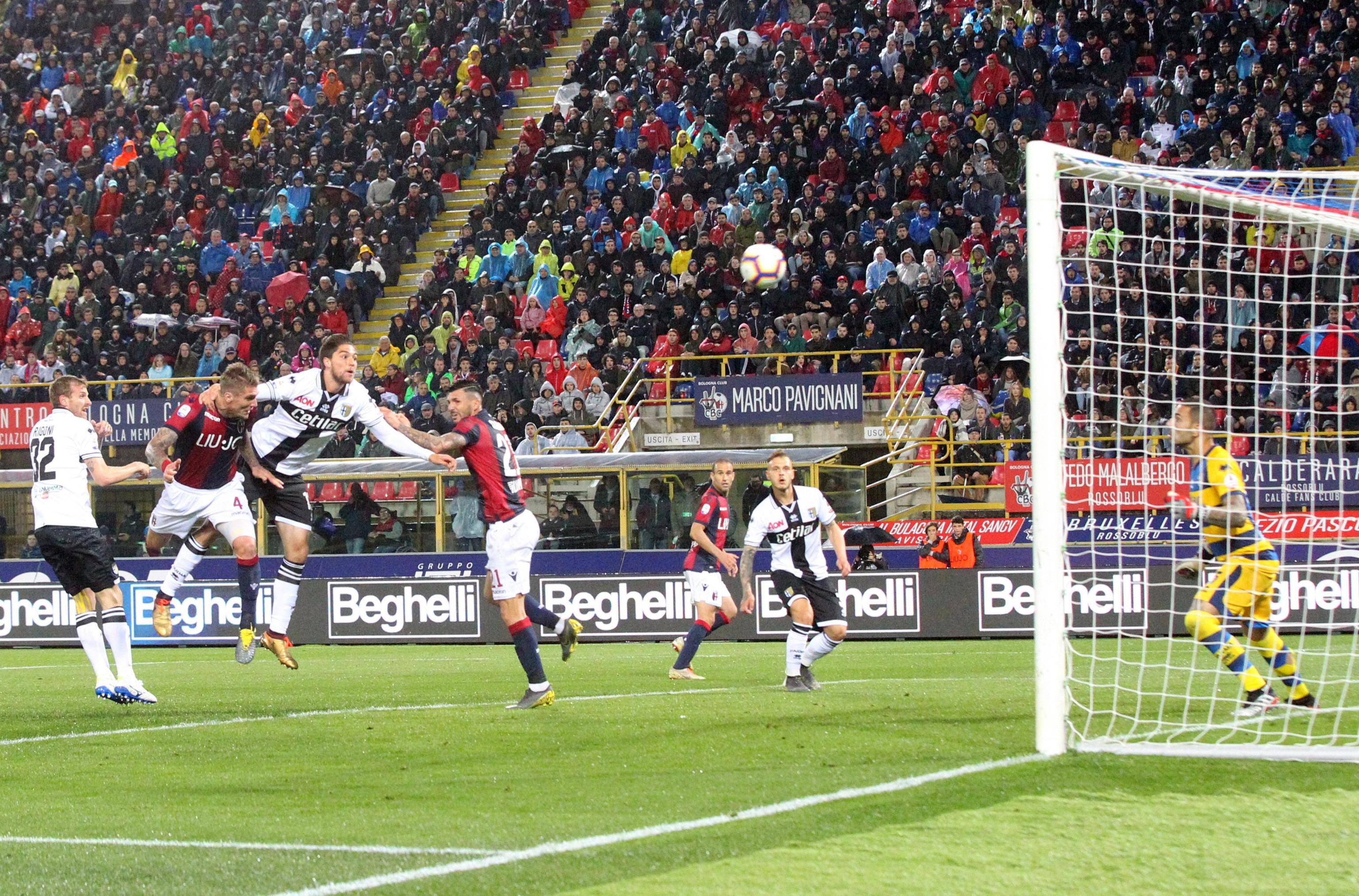 关于切尔西主场大胜，英超争冠劲旅表现抢眼的信息