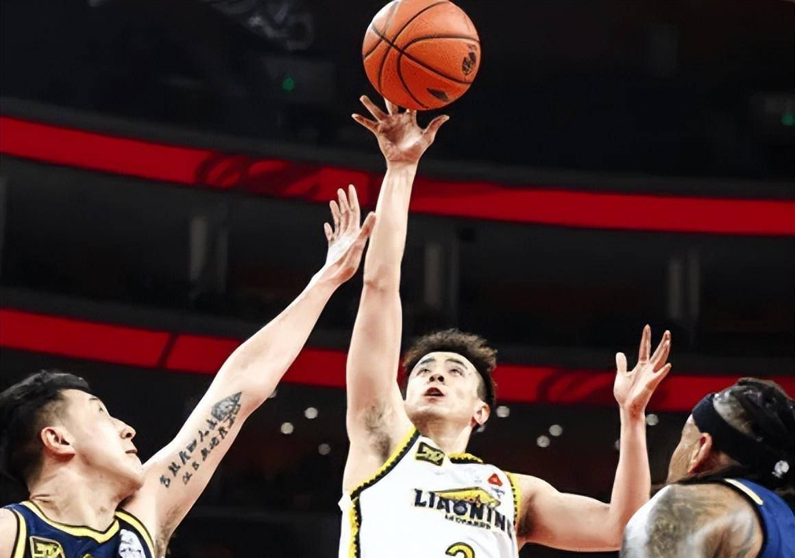 广东遭遇比分逆转，不敌辽宁队